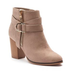 Apt 9 Advisor Ankle Boots in Taupe